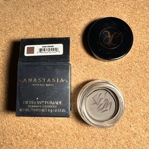 Anastasia Dip Brow Pomade Dark Brown